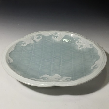 古伊万里　金襴手　陽刻　窓絵　花の図　４寸皿　４枚　E111AS-fblc 古伊万里 金襴手 牡丹に松竹梅図 4寸皿 5枚セット