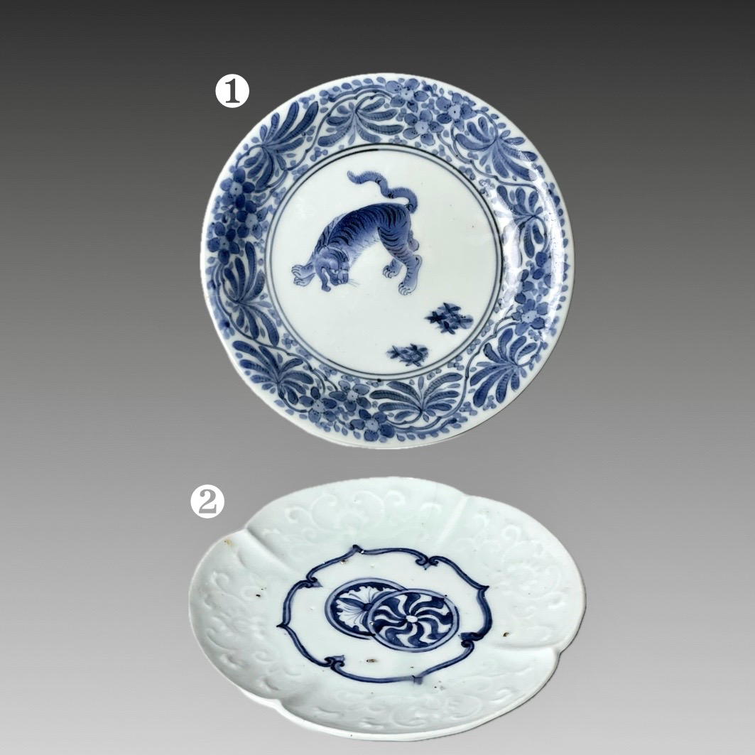 A SALE ❷ 初期伊万里丸紋陽刻唐草地紋輪花五寸皿